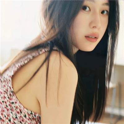 眼里余光都是你